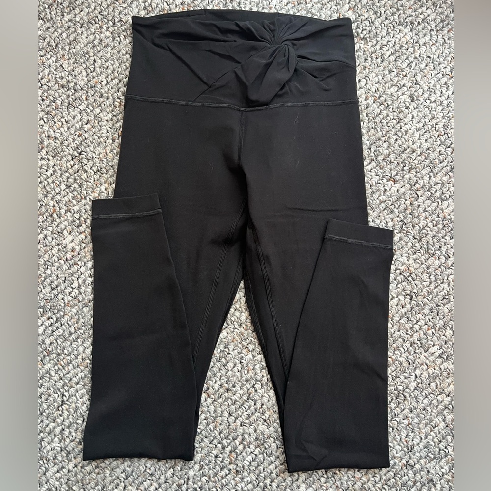 Lululemon Align Twist Waitband 28” Leggings